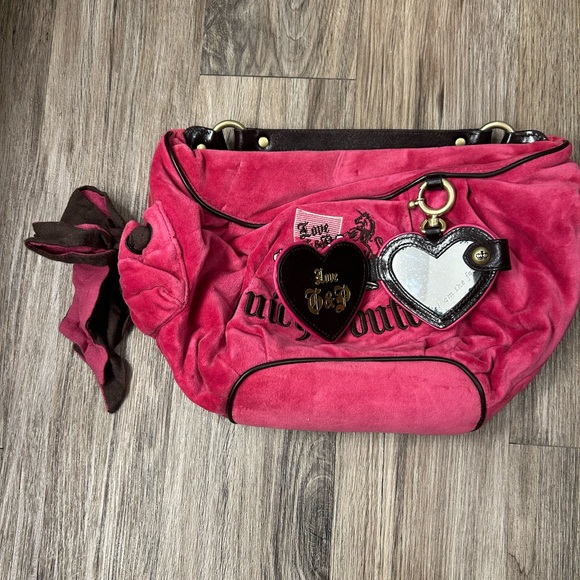 Juicy Couture Pink and Black Shoulder Bag with Heart Charm - Picture 6 of 7